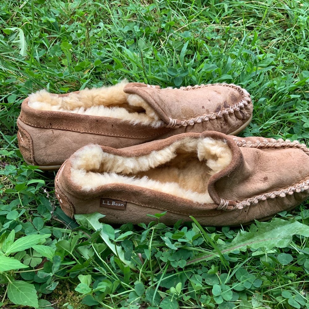 L.L.BEAN SLIPPERS